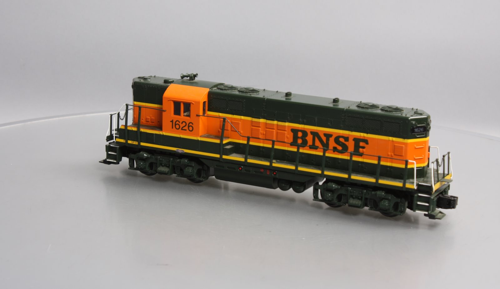 MTH 30-2983-1 O Gauge BNSF GP-9 Diesel Engine #1626 with Proto-Sound 2.0