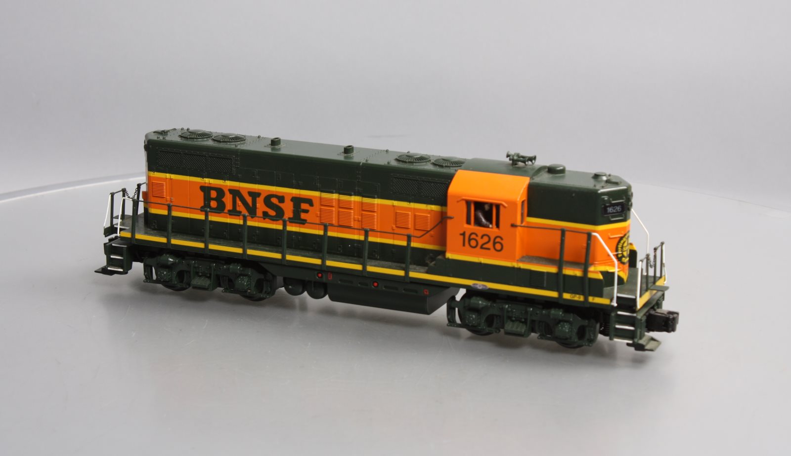 MTH 30-2983-1 O Gauge BNSF GP-9 Diesel Engine #1626 with Proto-Sound 2.0