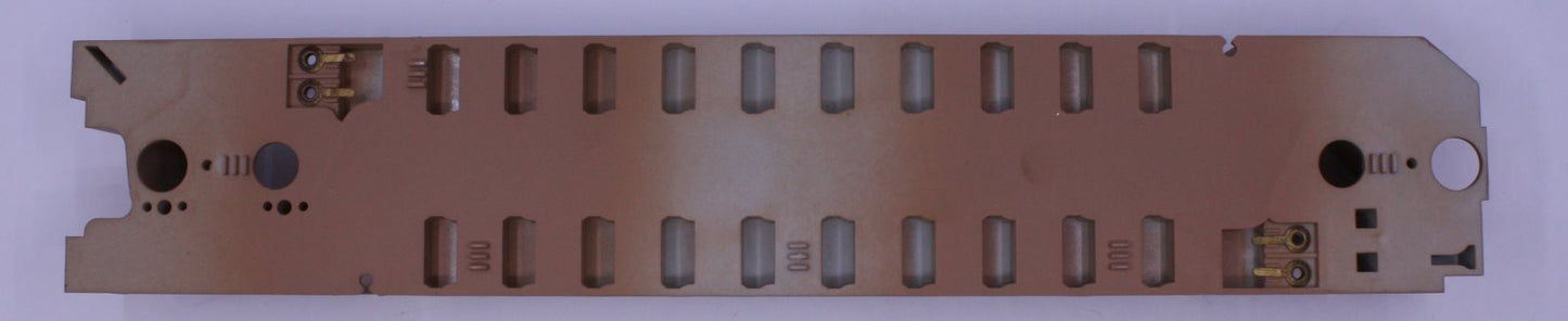 Lionel 29043-15 Streamlined Coach Car Brown Interior