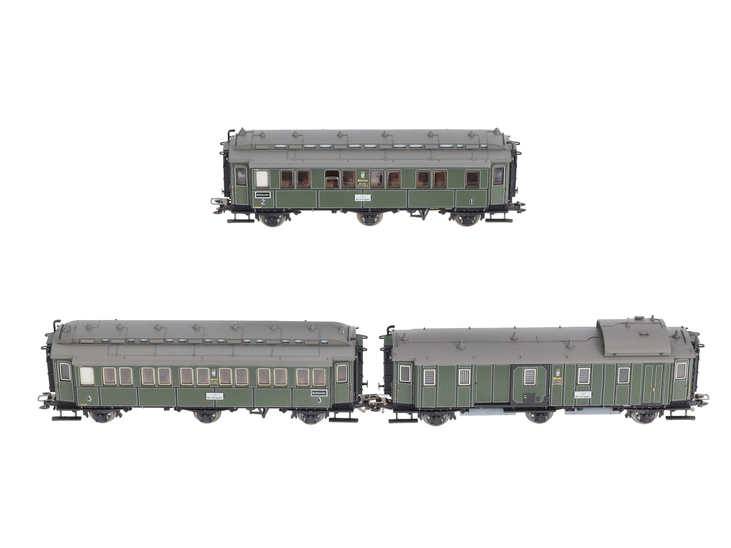 Marklin 43320 HO Royal Bavarian State Railroad 3-Axle Passenger Cars Set