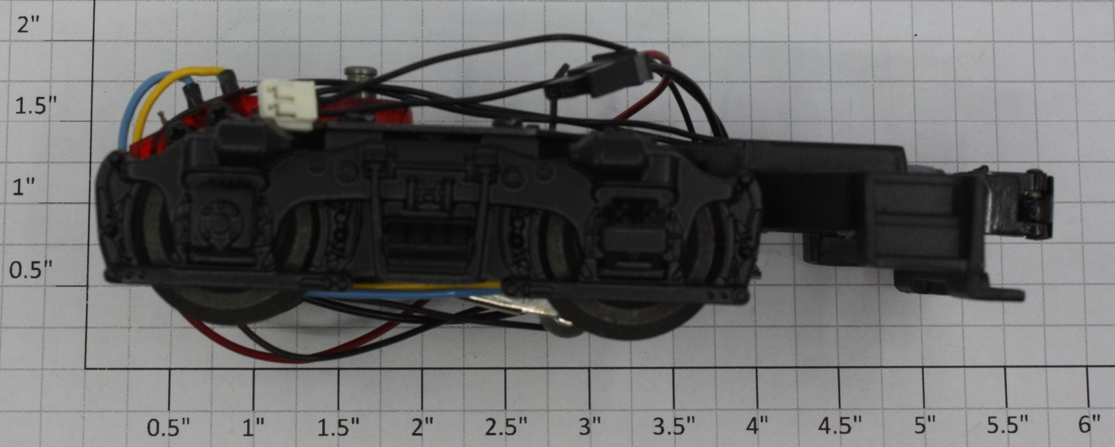 Lionel 28527-50 GP-7 Plain Black Truck with Pilot and SND with Red Cam