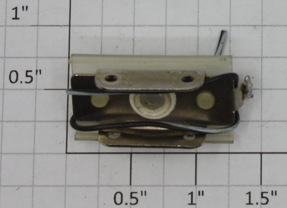 Lionel 2328-172 O Gauge GP-7/GP-9 Collector Insulator and Bracket Wired