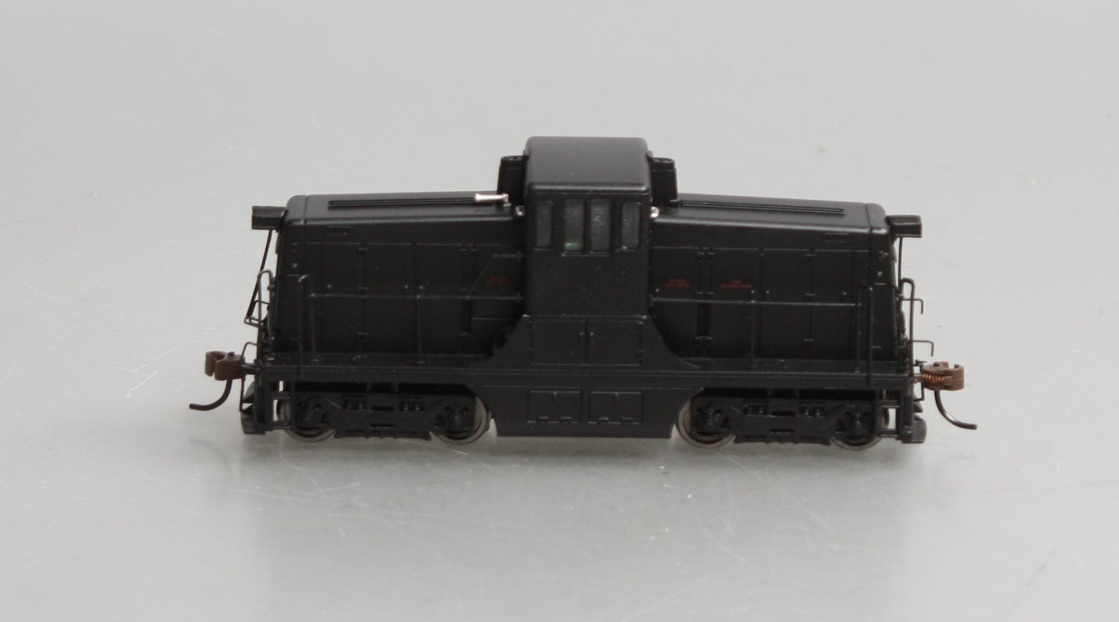 Bachmann 62202 HO Undecorated GE 44-Ton Diesel Locomotive DCC