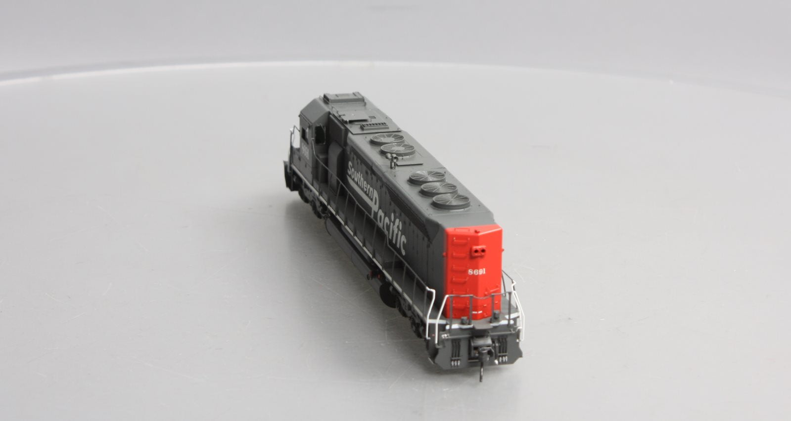 Athearn G63676 HO Southern Pacific SD40M-2 with DCC & Sound #8691