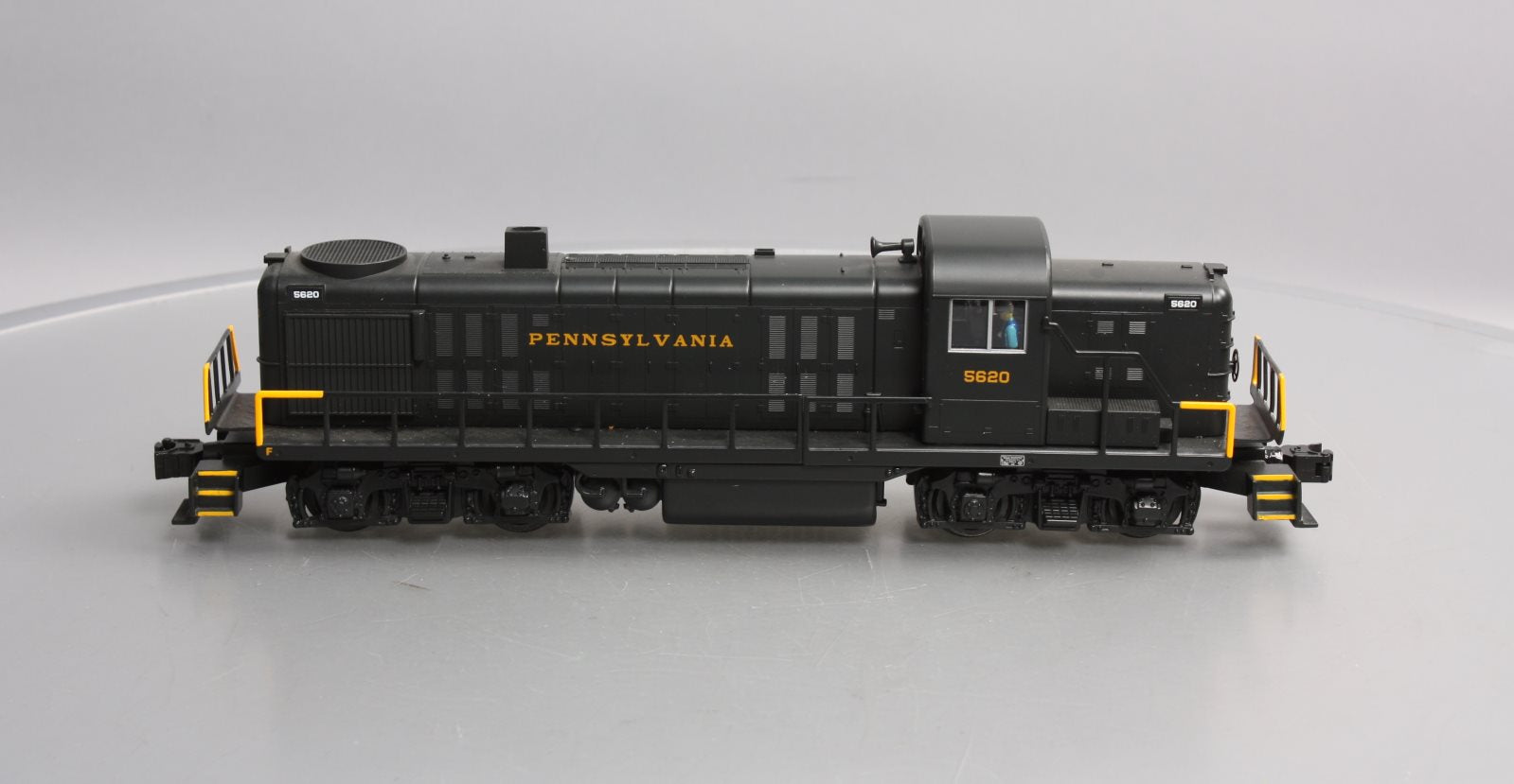 Lionel 6-38816 Pennsylvania LionChief Plus RS-3 Diesel Locomotive #5620