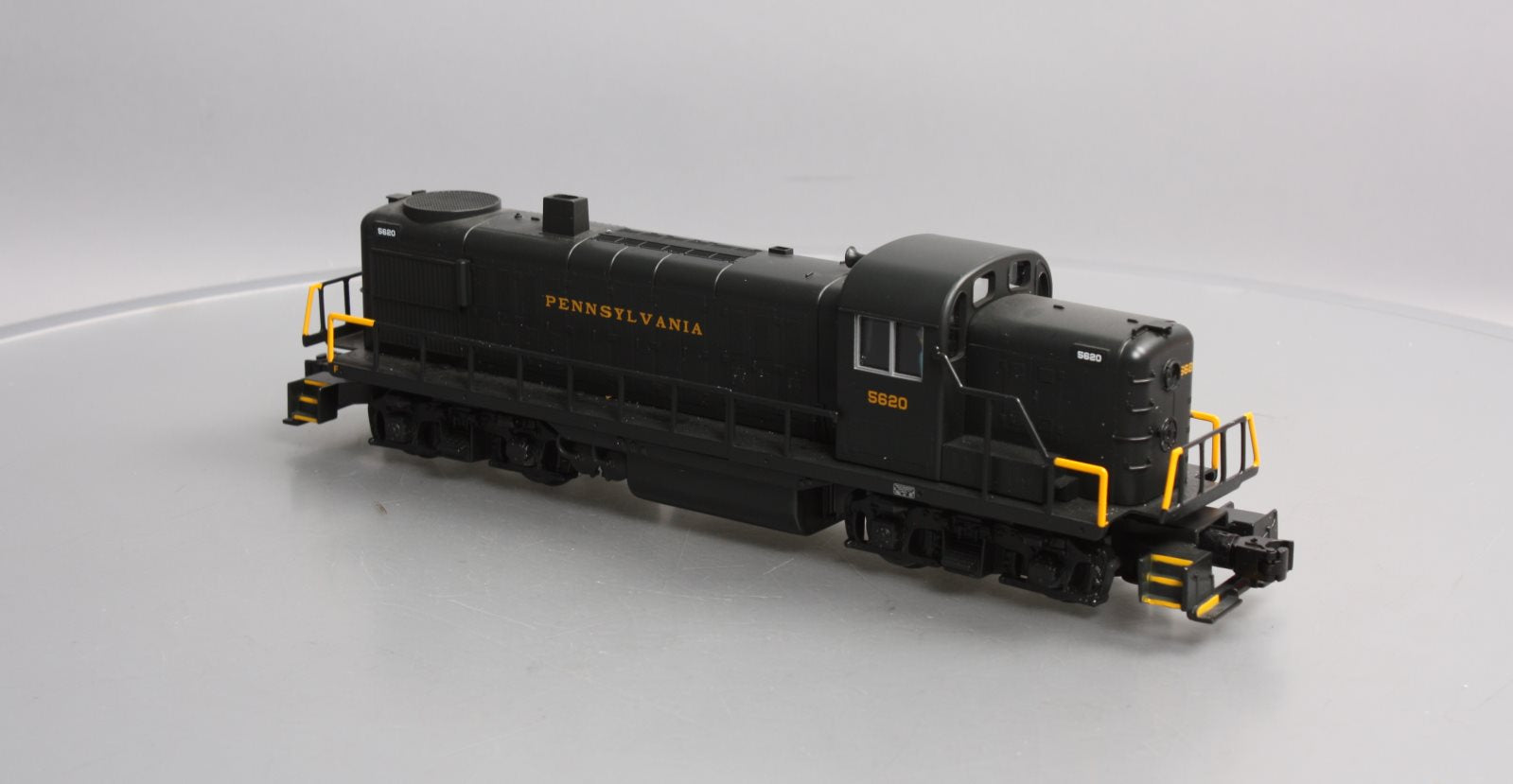 Lionel 6-38816 Pennsylvania LionChief Plus RS-3 Diesel Locomotive #5620