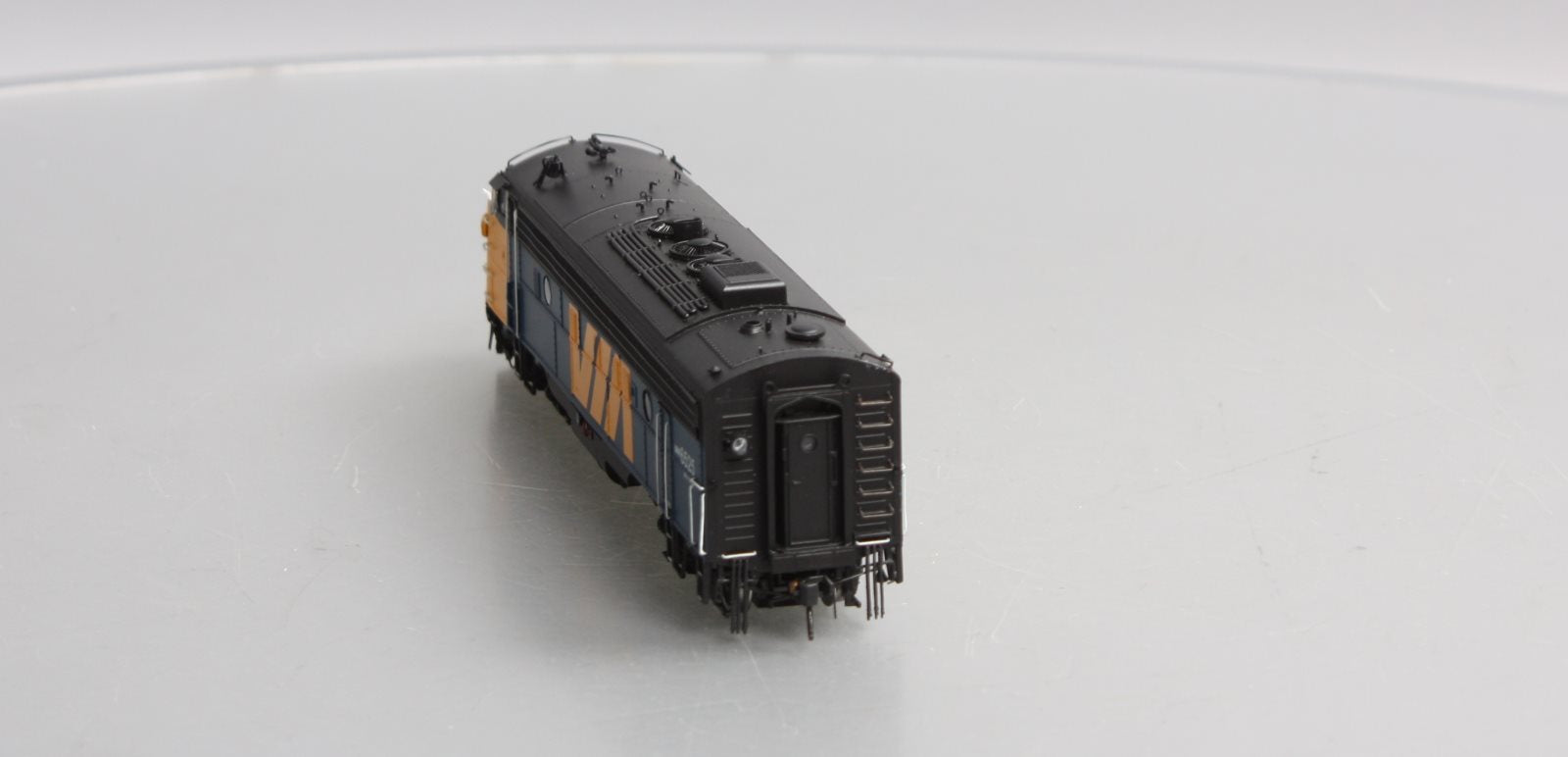 Rapido Trains 220522 HO VIA Rail Canada True North Diesel FP9A GPA-17d #6519