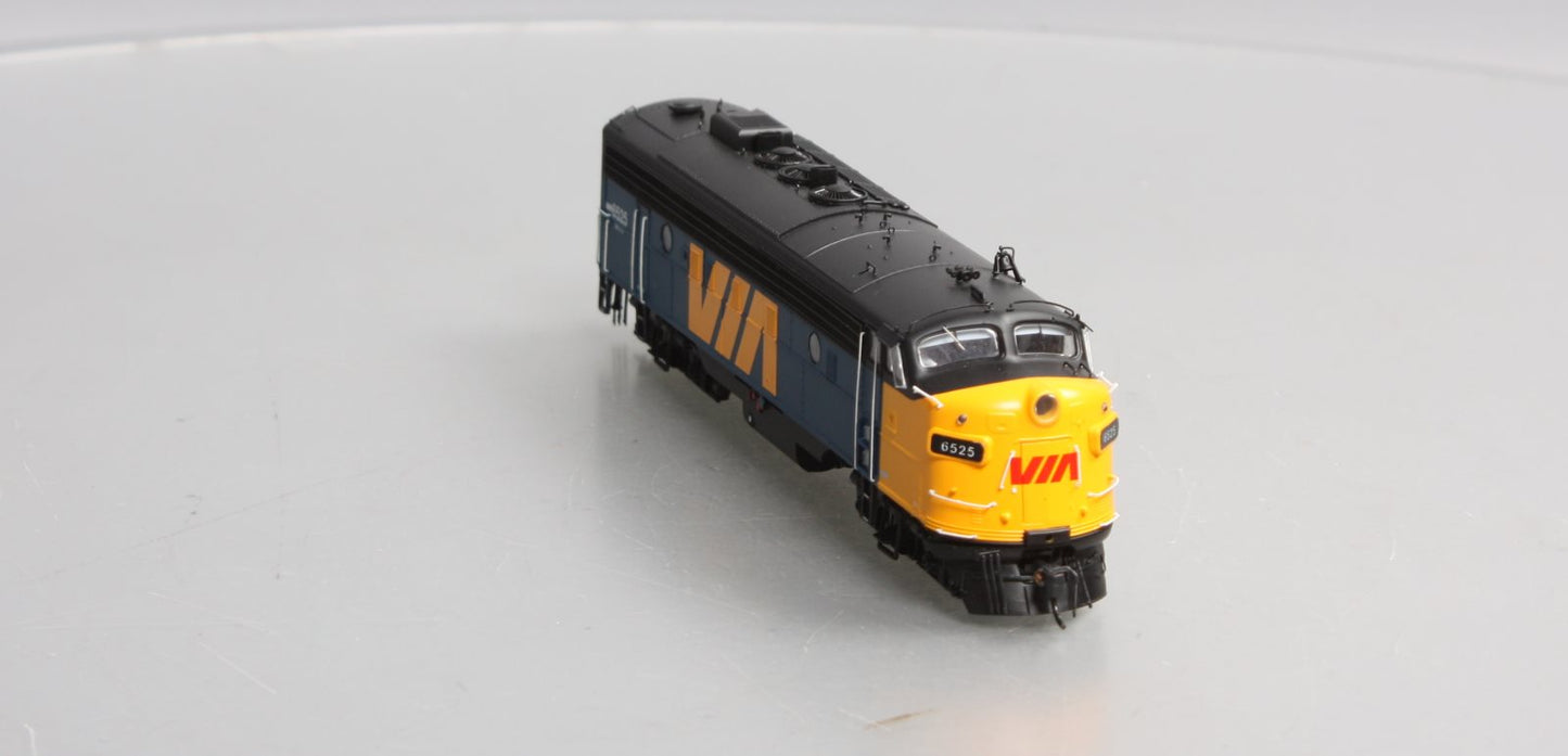 Rapido Trains 220522 HO VIA Rail Canada True North Diesel FP9A GPA-17d #6519