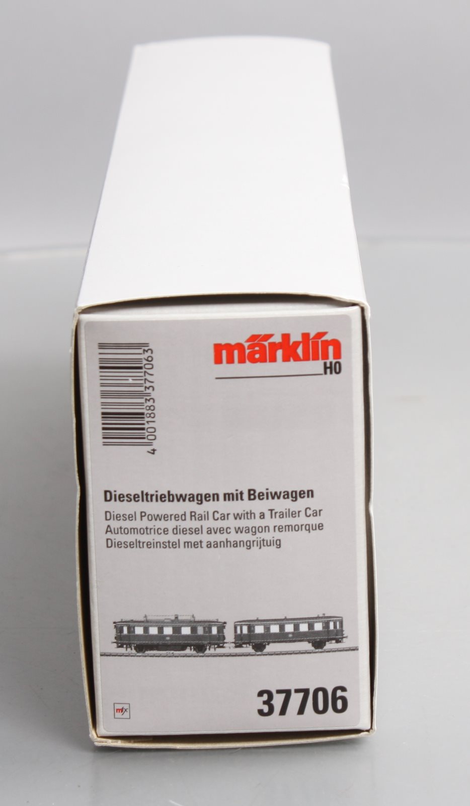 Marklin 37706 HO German Federal Railroad DB Class VT 75.9 Diesel Railcar