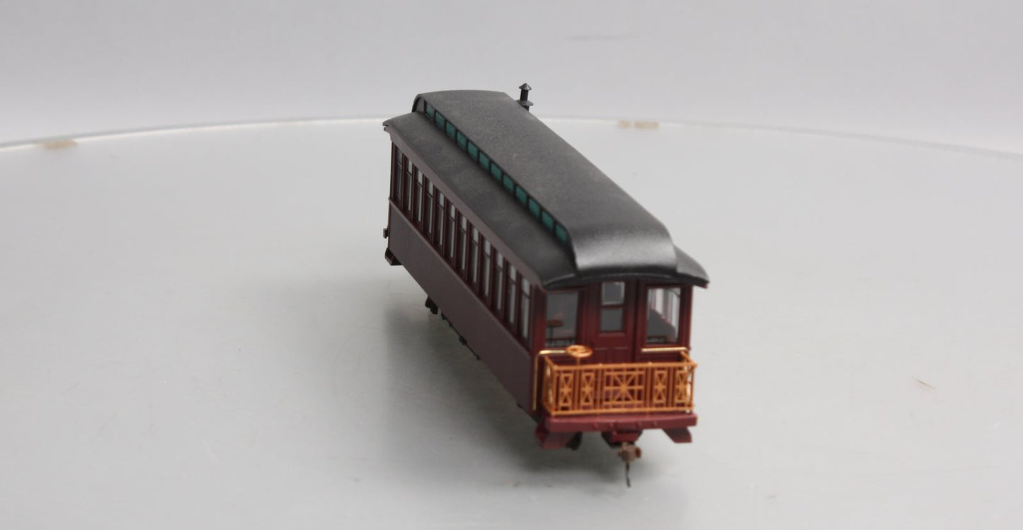 Bachmann 26298 On30 Painted & Unlettered Observation Car with Lighted Interior
