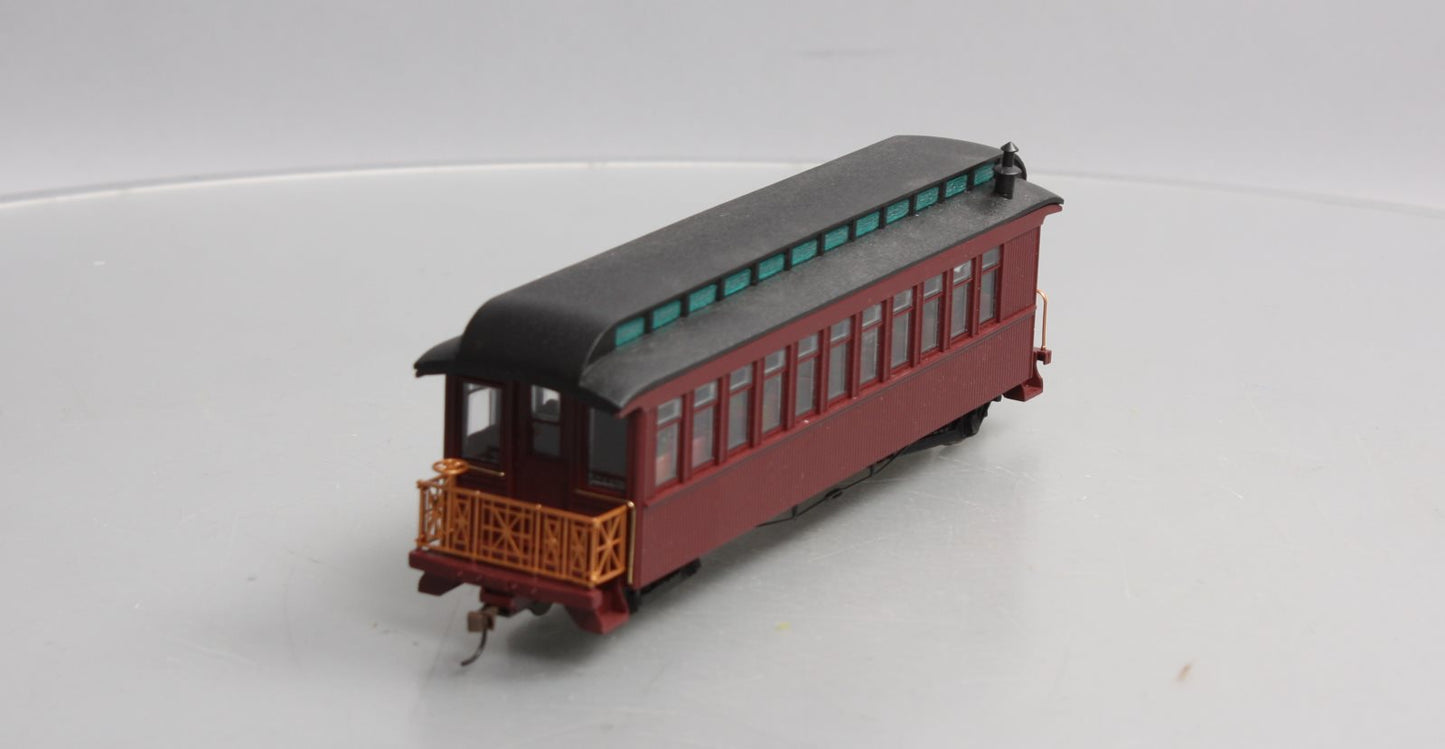 Bachmann 26298 On30 Painted & Unlettered Observation Car with Lighted Interior