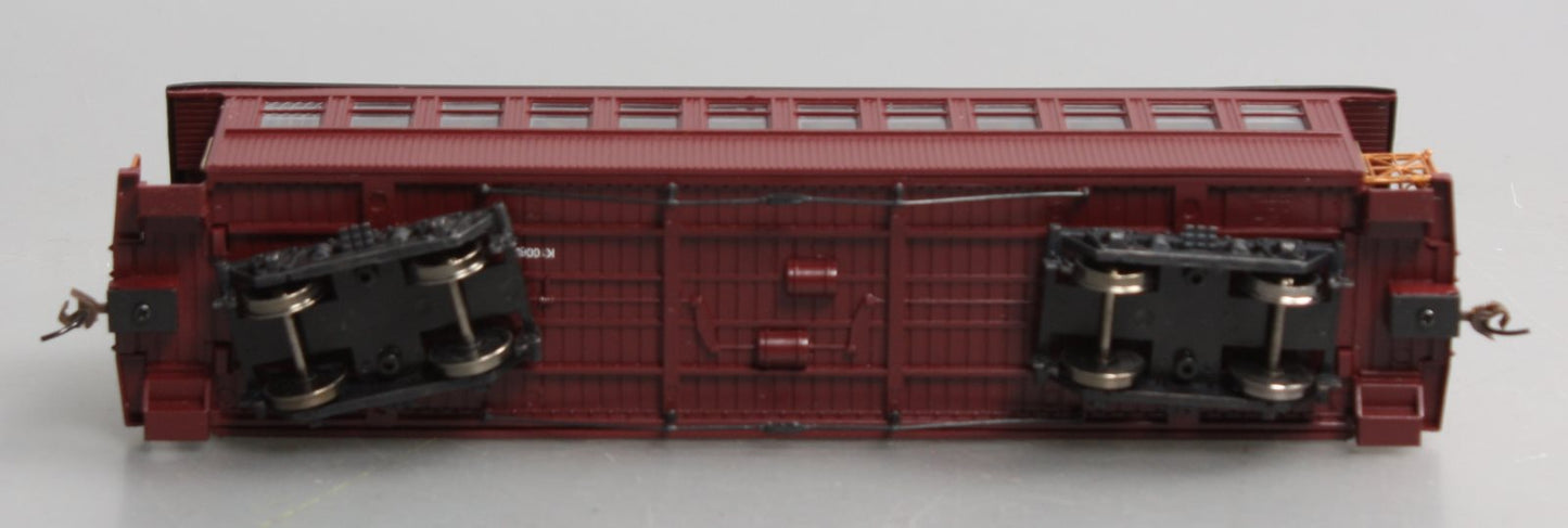 Bachmann 26298 On30 Painted & Unlettered Observation Car with Lighted Interior