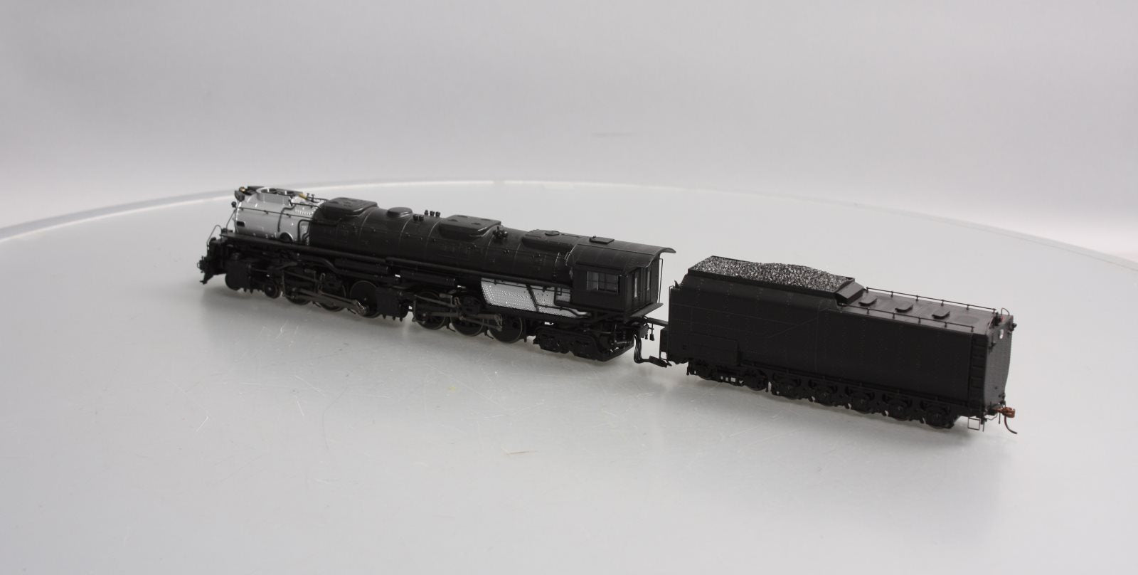 Athearn G9121 HO Unlettered Early 4-6-6-4 with DCC & Sound