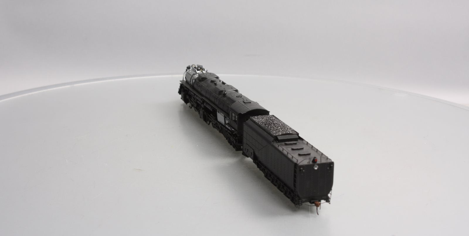 Athearn G9121 HO Unlettered Early 4-6-6-4 with DCC & Sound