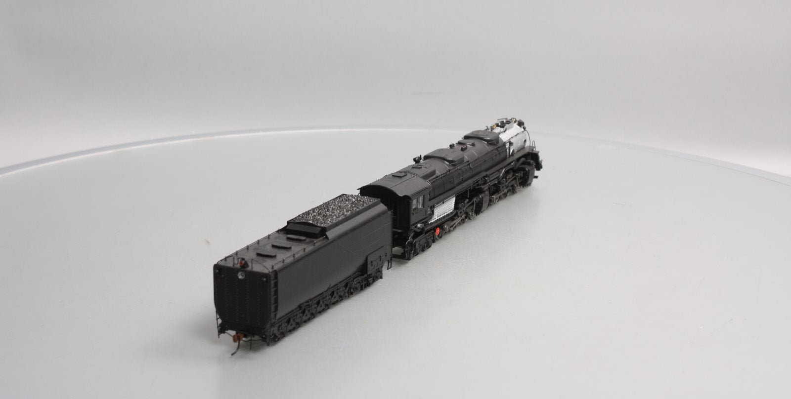 Athearn G9121 HO Unlettered Early 4-6-6-4 with DCC & Sound