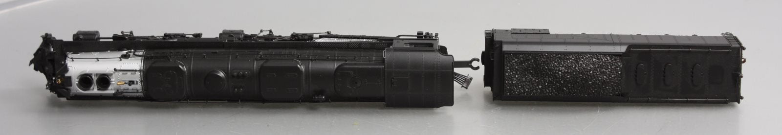 Athearn G9121 HO Unlettered Early 4-6-6-4 with DCC & Sound