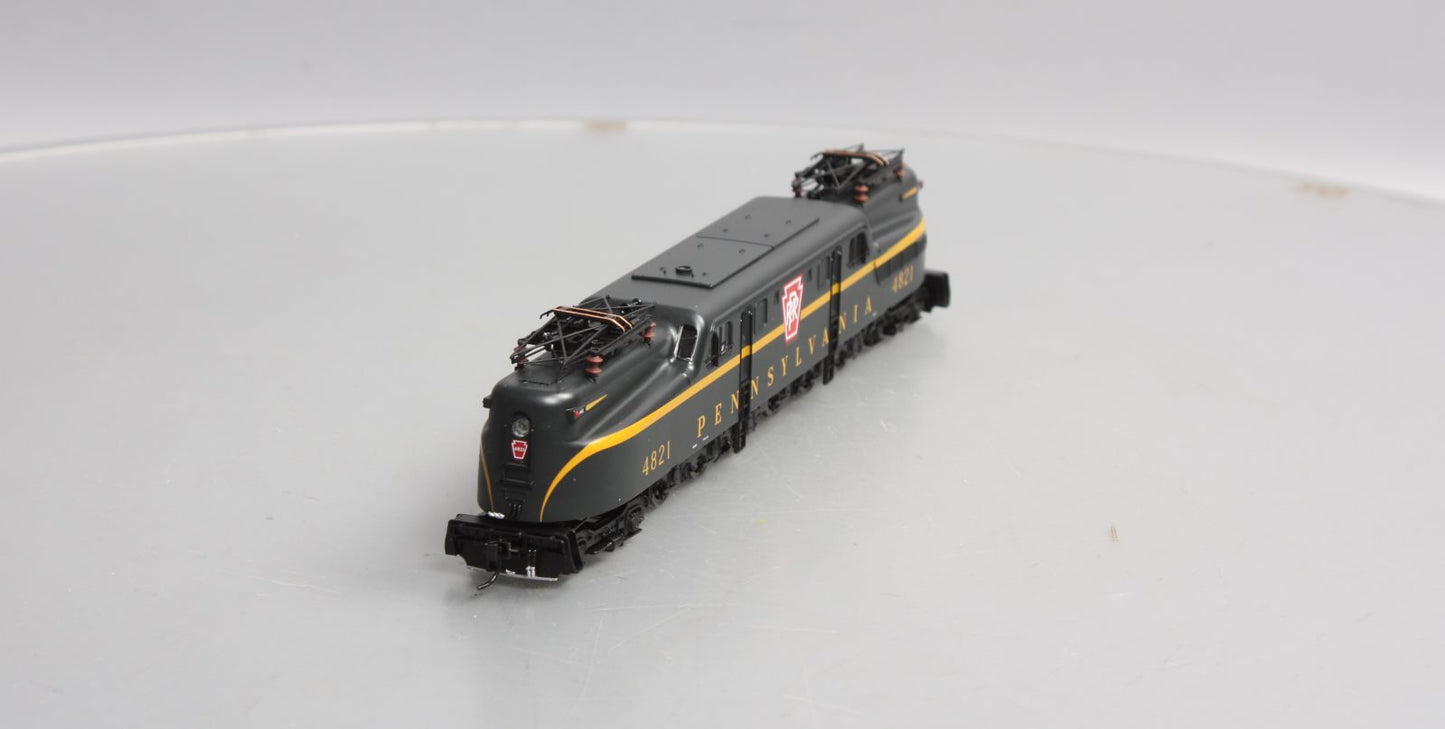 Broadway Limited 4691 HO Pennsylvania GG-1 Electric Locomotive Sound/DCC #4821