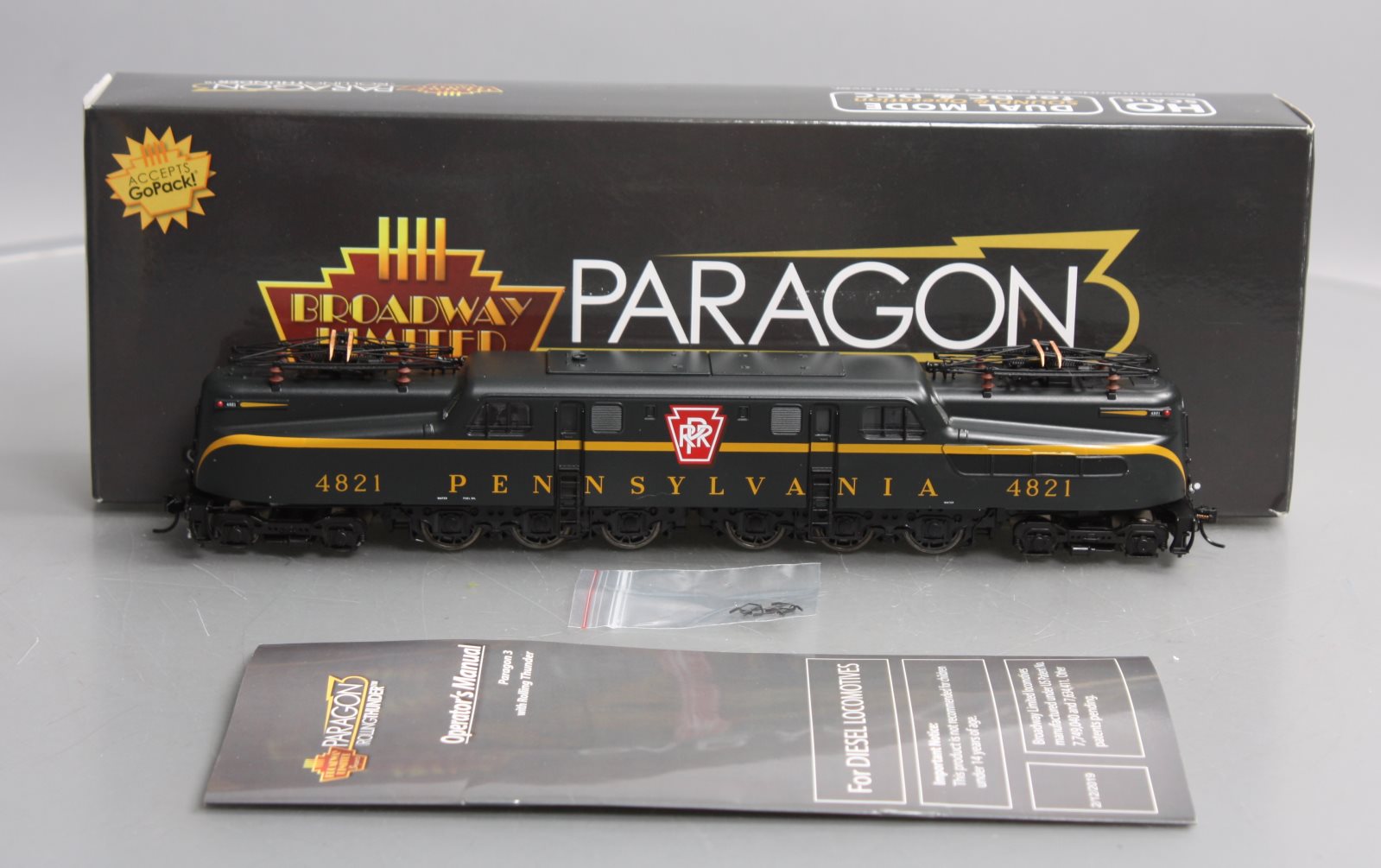 Broadway Limited 4691 HO Pennsylvania GG-1 Electric Locomotive Sound/DCC #4821