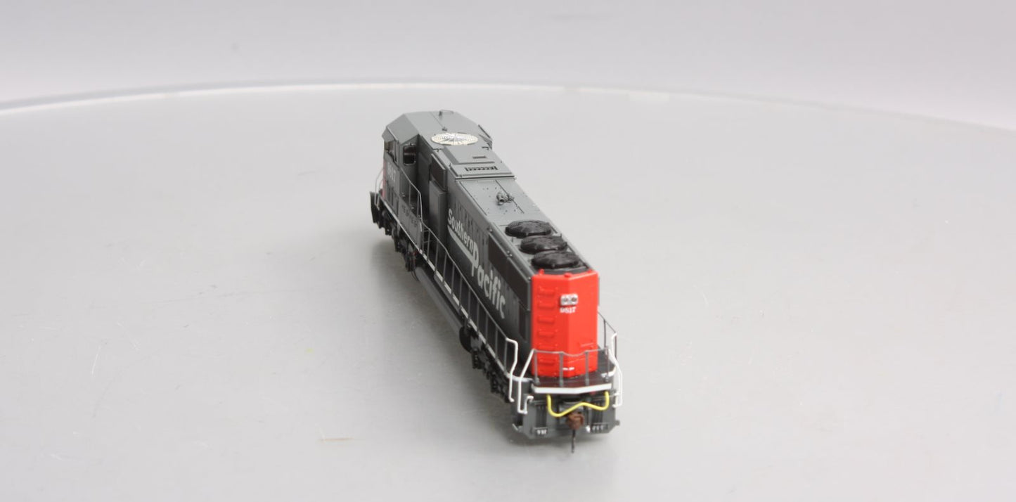 Athearn G70623 HO Southern Pacific SD70M Diesel Locomotive w/DCC & Sound #9817
