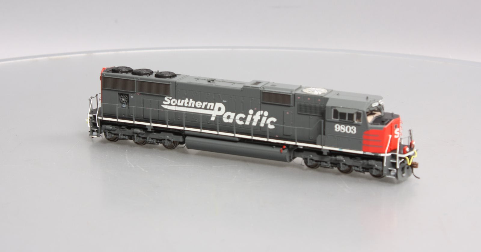 Athearn G70621 HO Southern Pacific SD70M w/DCC & Sound #9803
