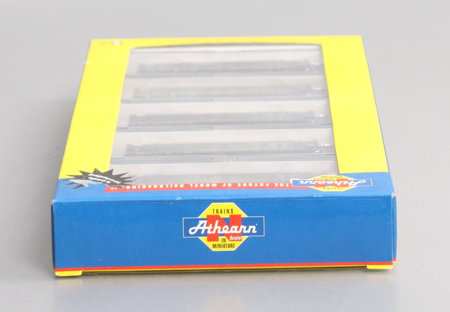 Athearn 11992 N Denver and Rio Grande Western 40' 3-Bay Ribbed Hopper #8 (5)