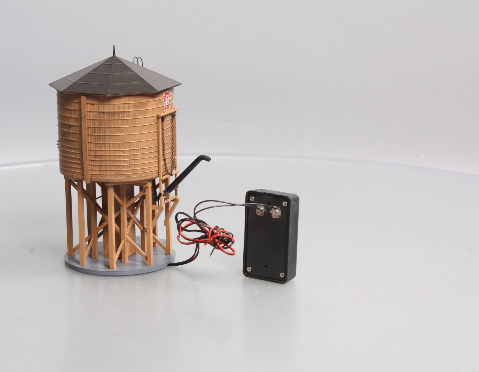 Broadway Limited 6094 HO Pennsylvania Railroad Operating Water Tower