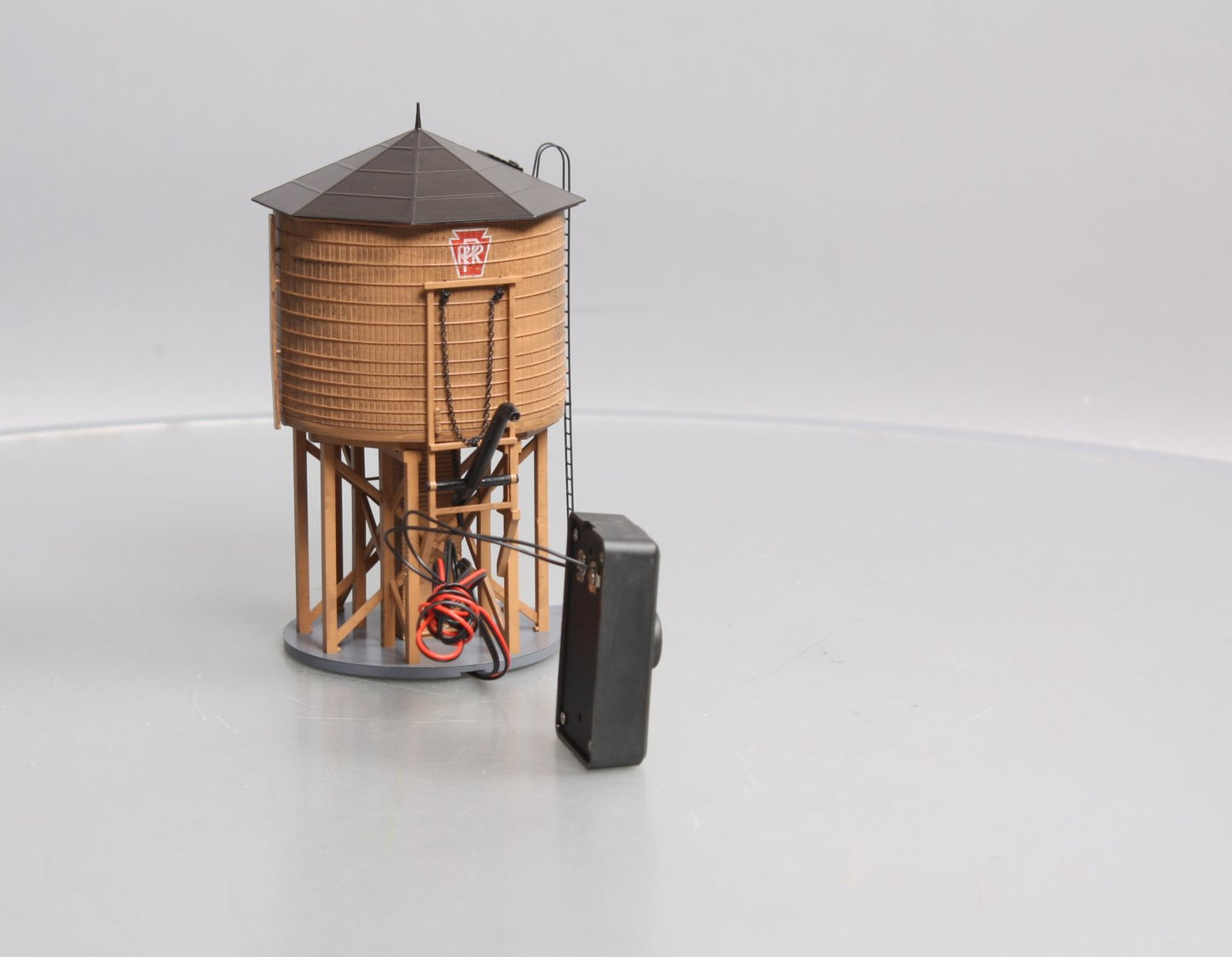 Broadway Limited 6094 HO Pennsylvania Railroad Operating Water Tower
