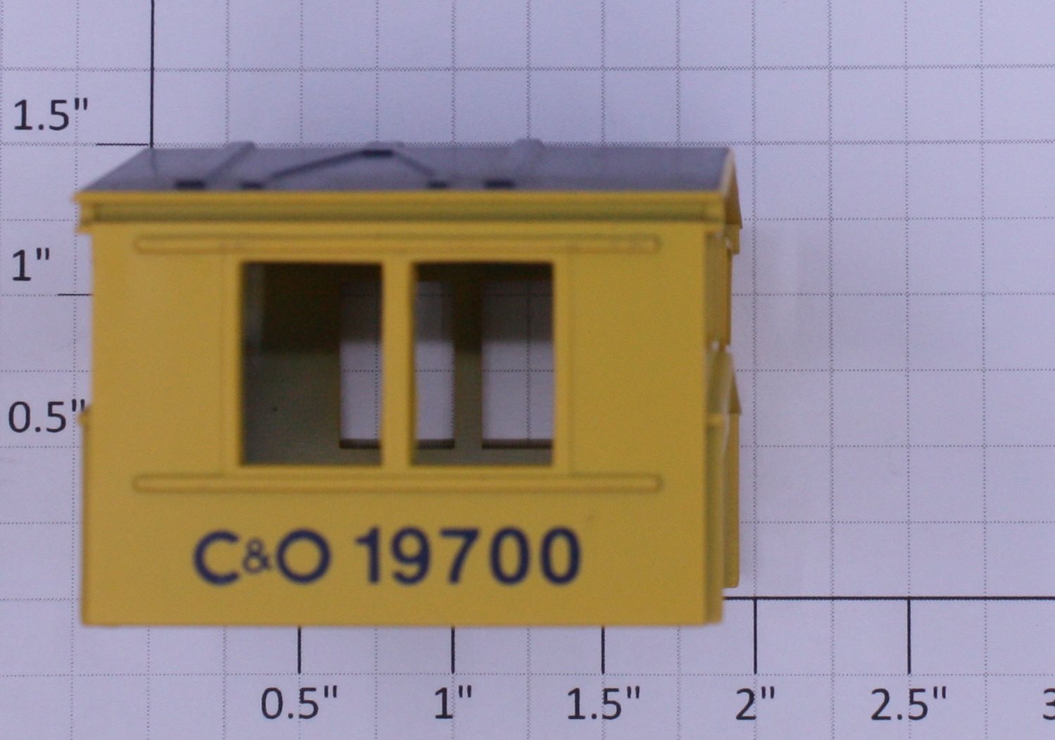 Lionel 19700-17 C&O Yellow / Blue Extended Vision Caboose Cupola