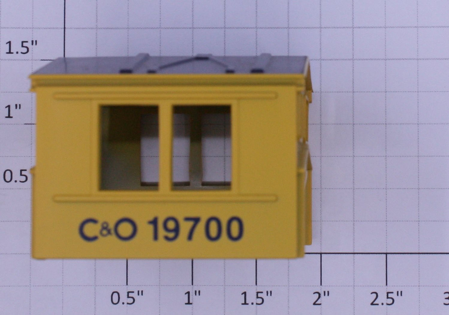 Lionel 19700-17 C&O Yellow / Blue Extended Vision Caboose Cupola
