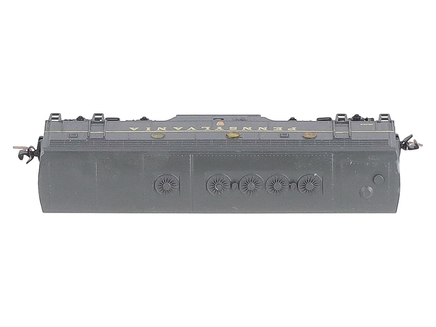 MicroTrains 98002090 Z Scale Pennsylvania Powered F7 B-Unit Locomotive