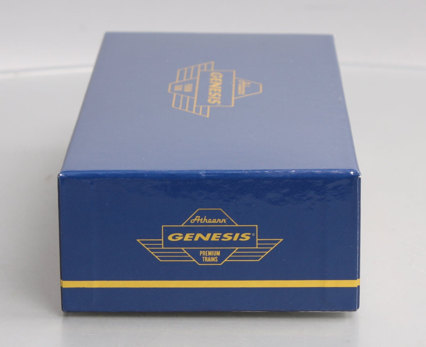 Athearn G78216 HO Southern Pacific GP9 Diesel Locomotive with Sound #5629