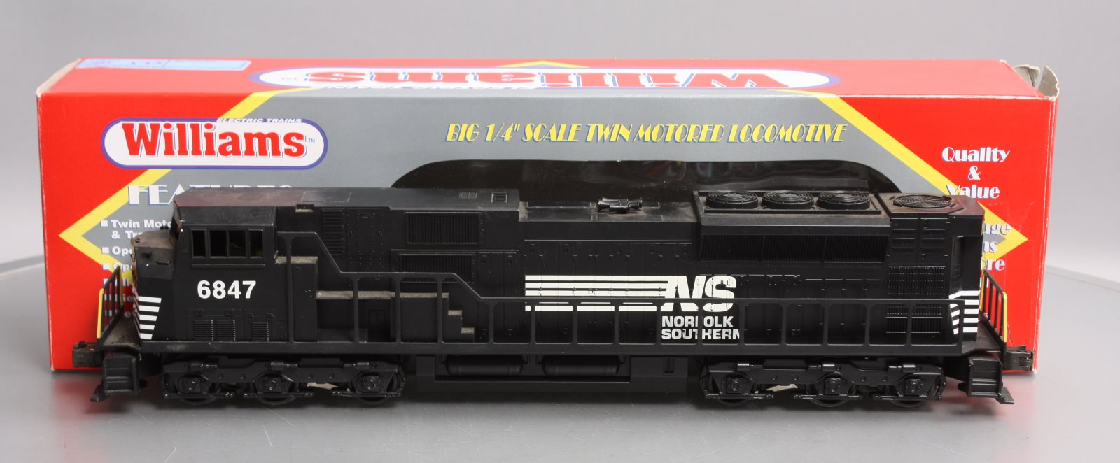Williams SD9013 O Gauge Norfolk Southern Diesel Locomotive #6847 EX/Box