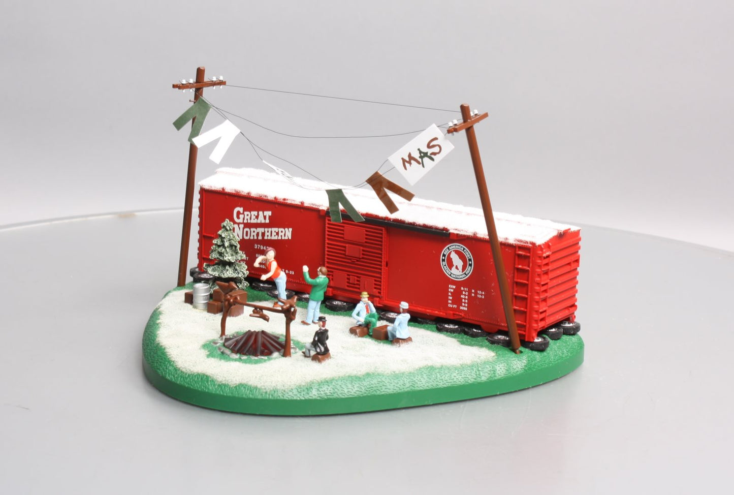 Lionel 6-37942 O Gauge Christmas Hobo Hotel
