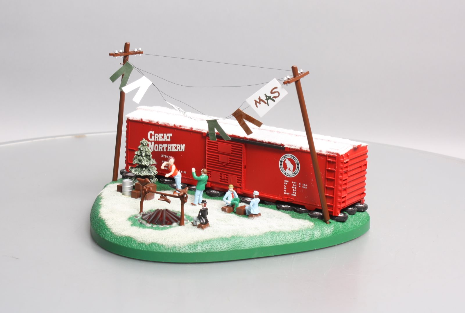 Lionel 6-37942 O Gauge Christmas Hobo Hotel