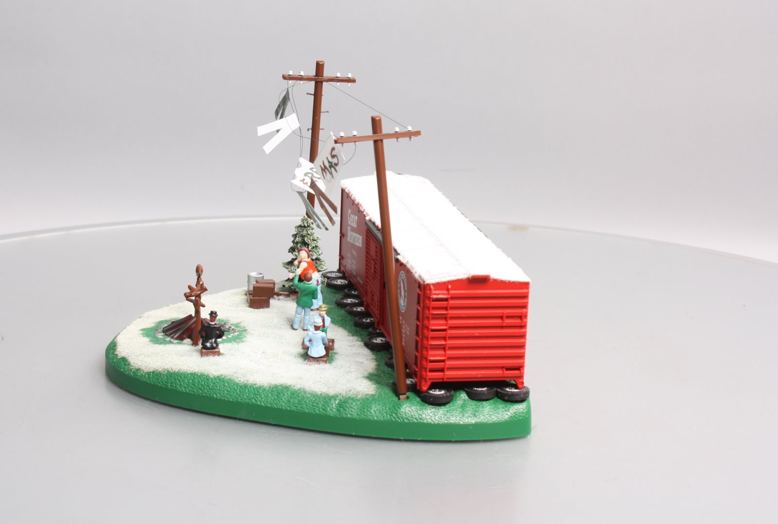 Lionel 6-37942 O Gauge Christmas Hobo Hotel