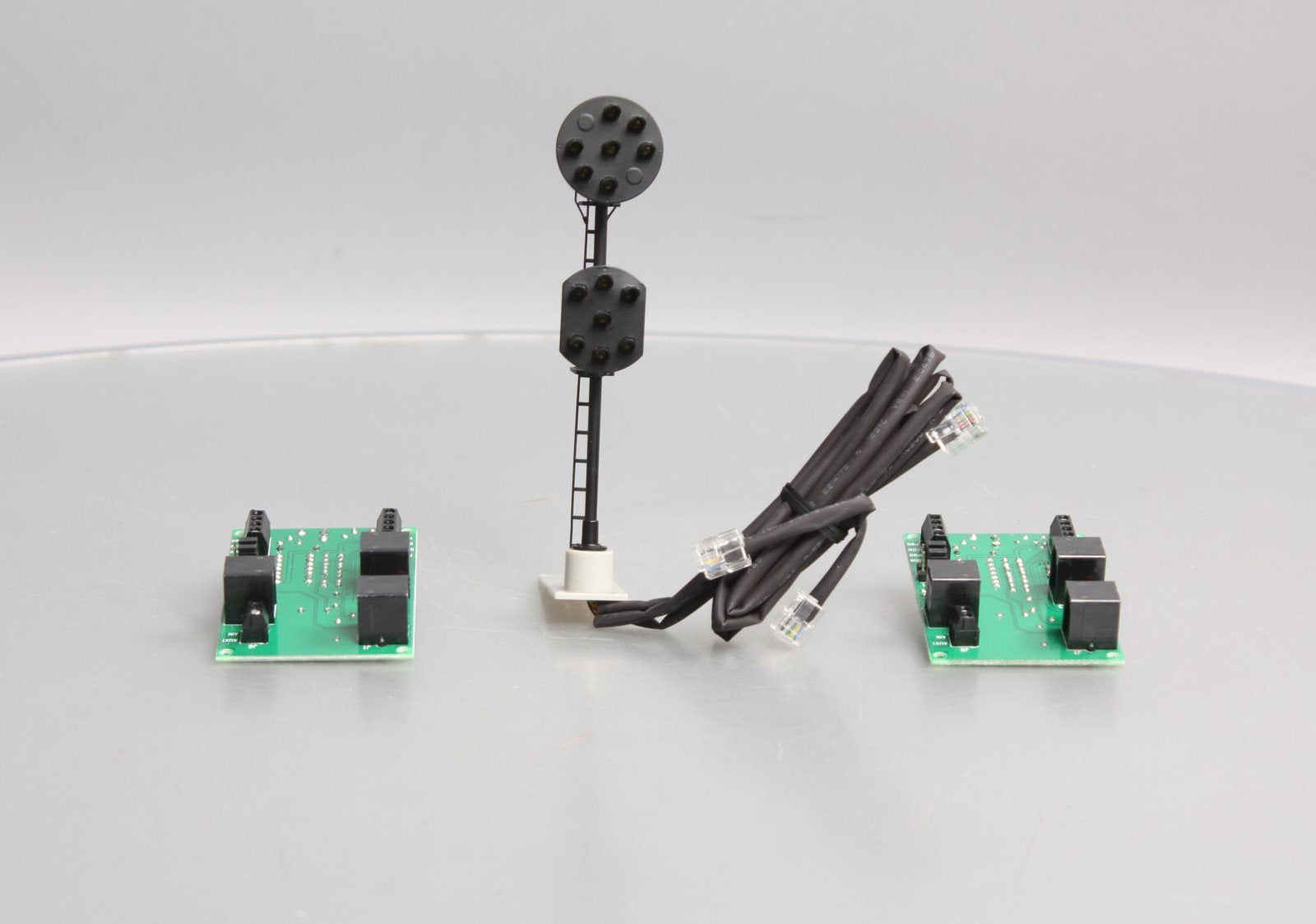 Custom Signals PRR-45 O Scale Railroad Ground Signal