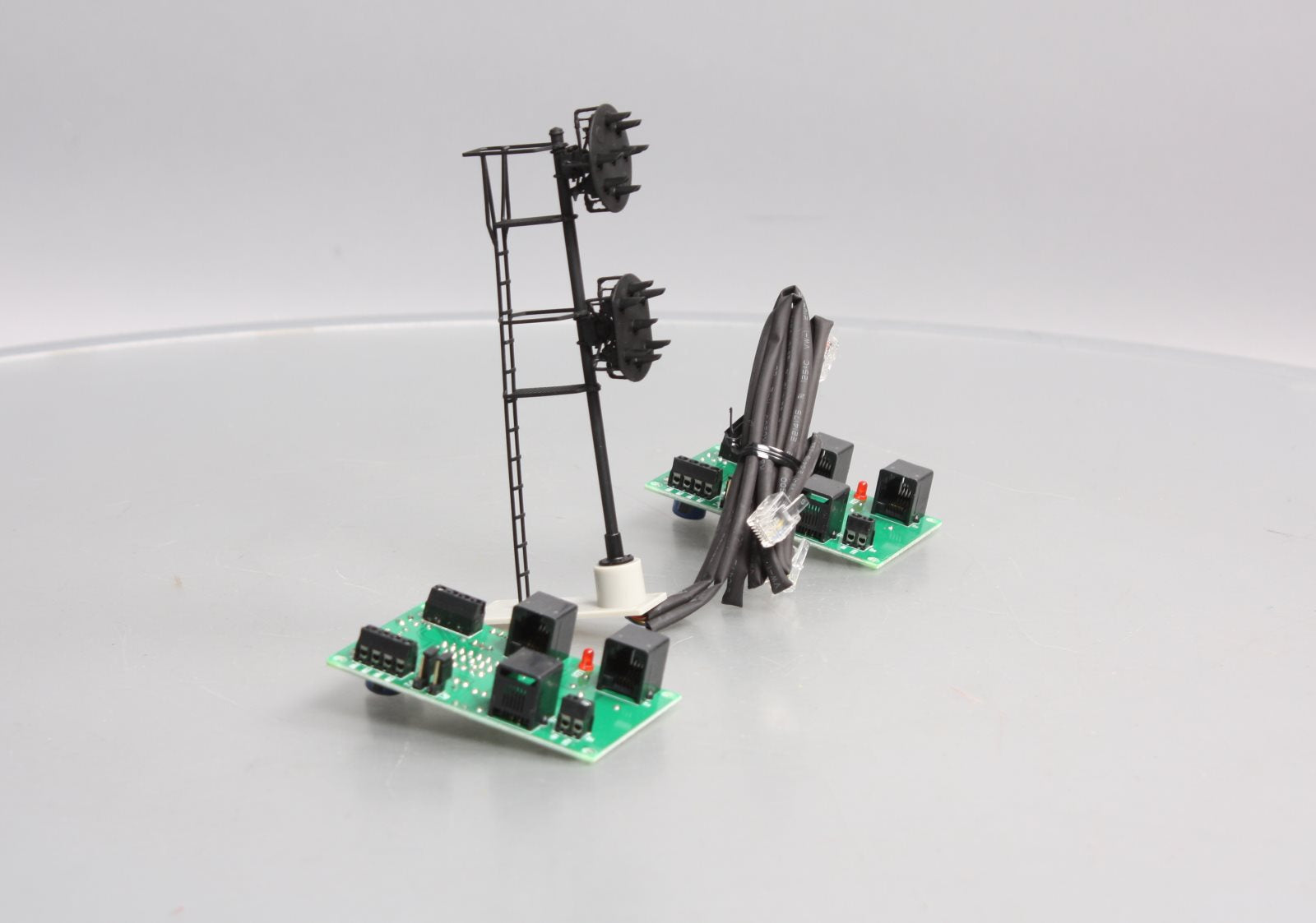 Custom Signals PRR-45 O Scale Railroad Ground Signal