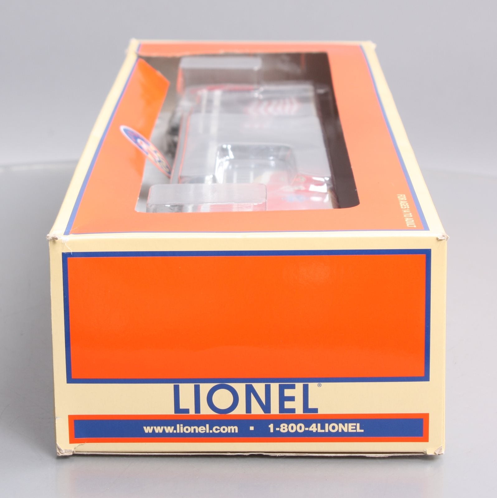 Lionel 2026350 O Gauge Norfolk Southern First Responders LED 60' Flag Boxcar