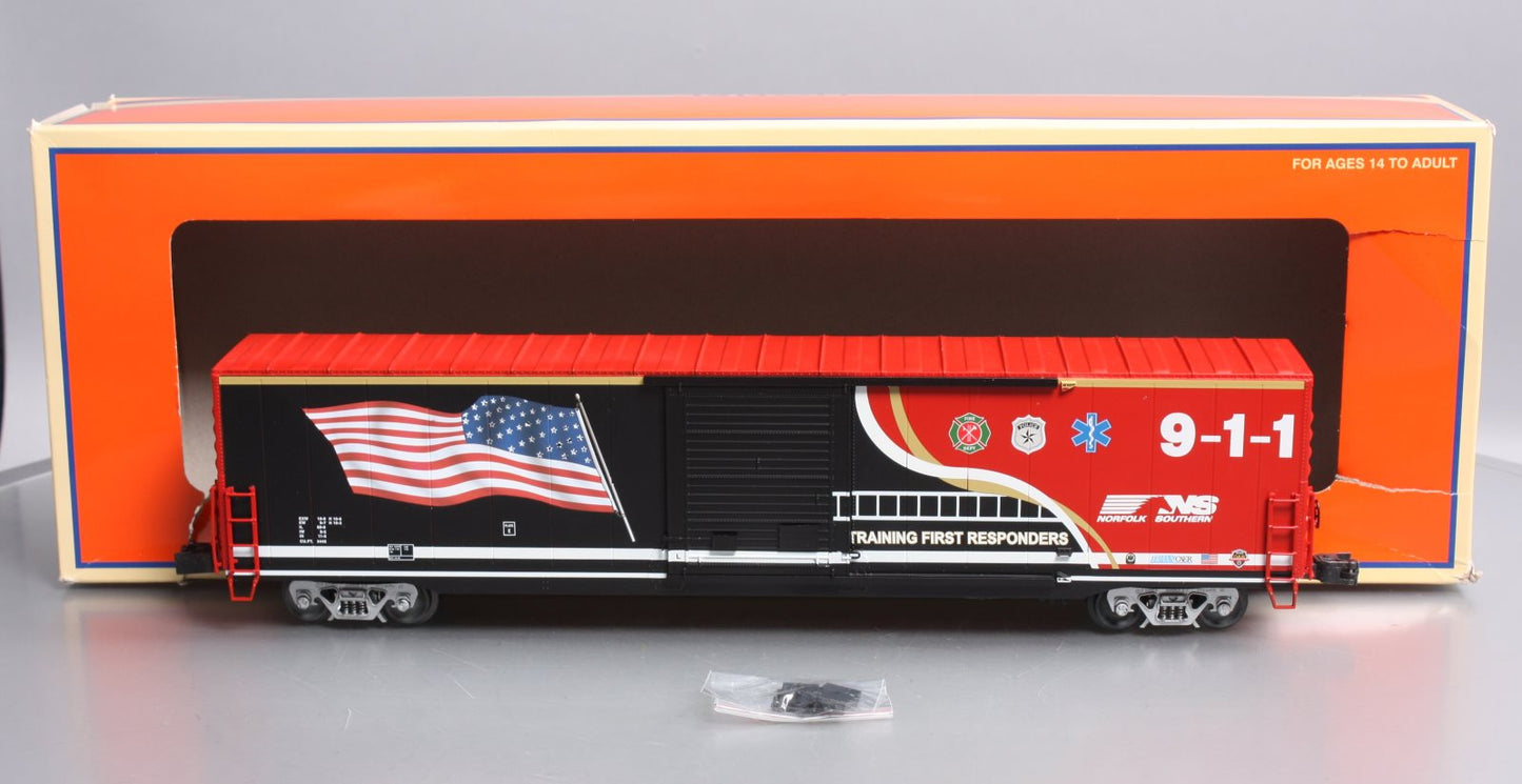 Lionel 2026350 O Gauge Norfolk Southern First Responders LED 60' Flag Boxcar