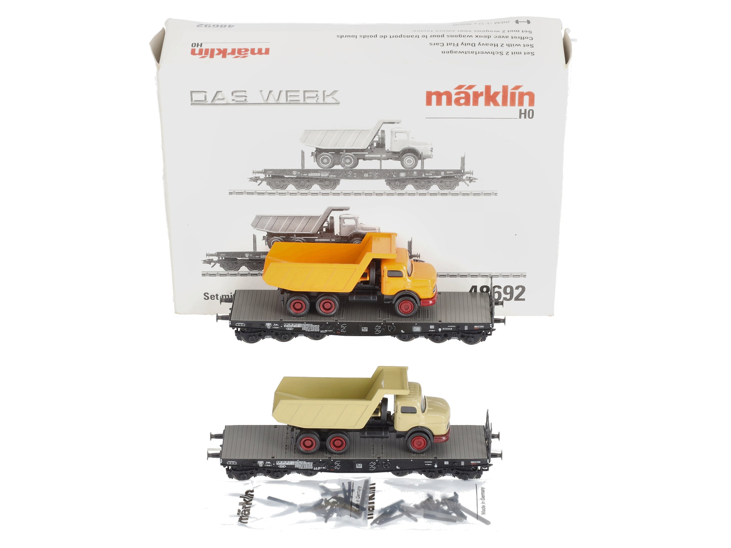 Marklin 48692 HO Scale Heavy Duty Flatcars w/Dump Trucks (Set Of 2) LN/Box