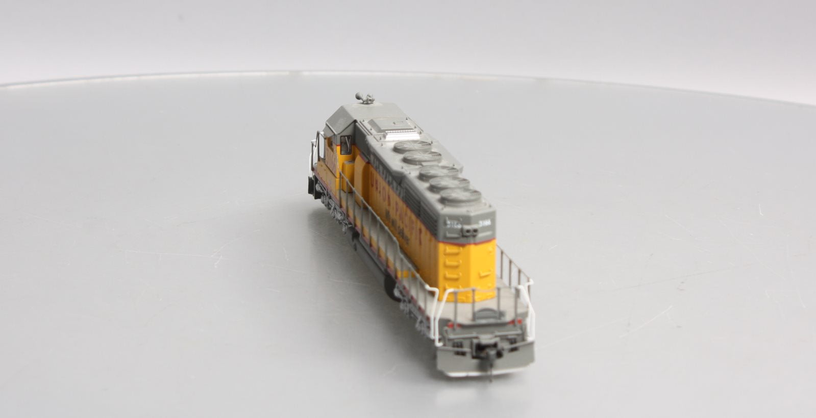 Broadway Limited 4224 HO Union Pacific EMD SD40-2 Low-Nose #3166