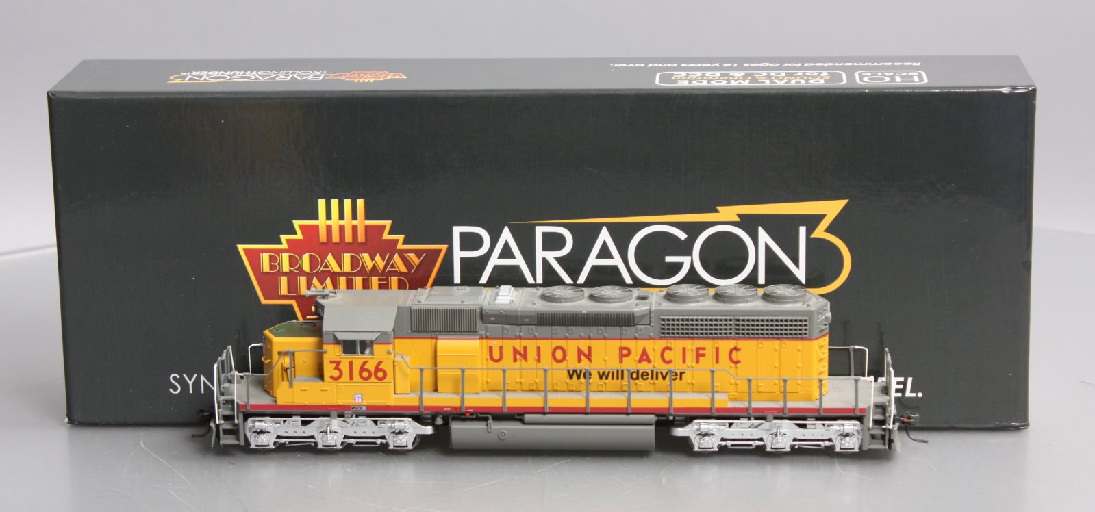 Broadway Limited 4224 HO Union Pacific EMD SD40-2 Low-Nose #3166