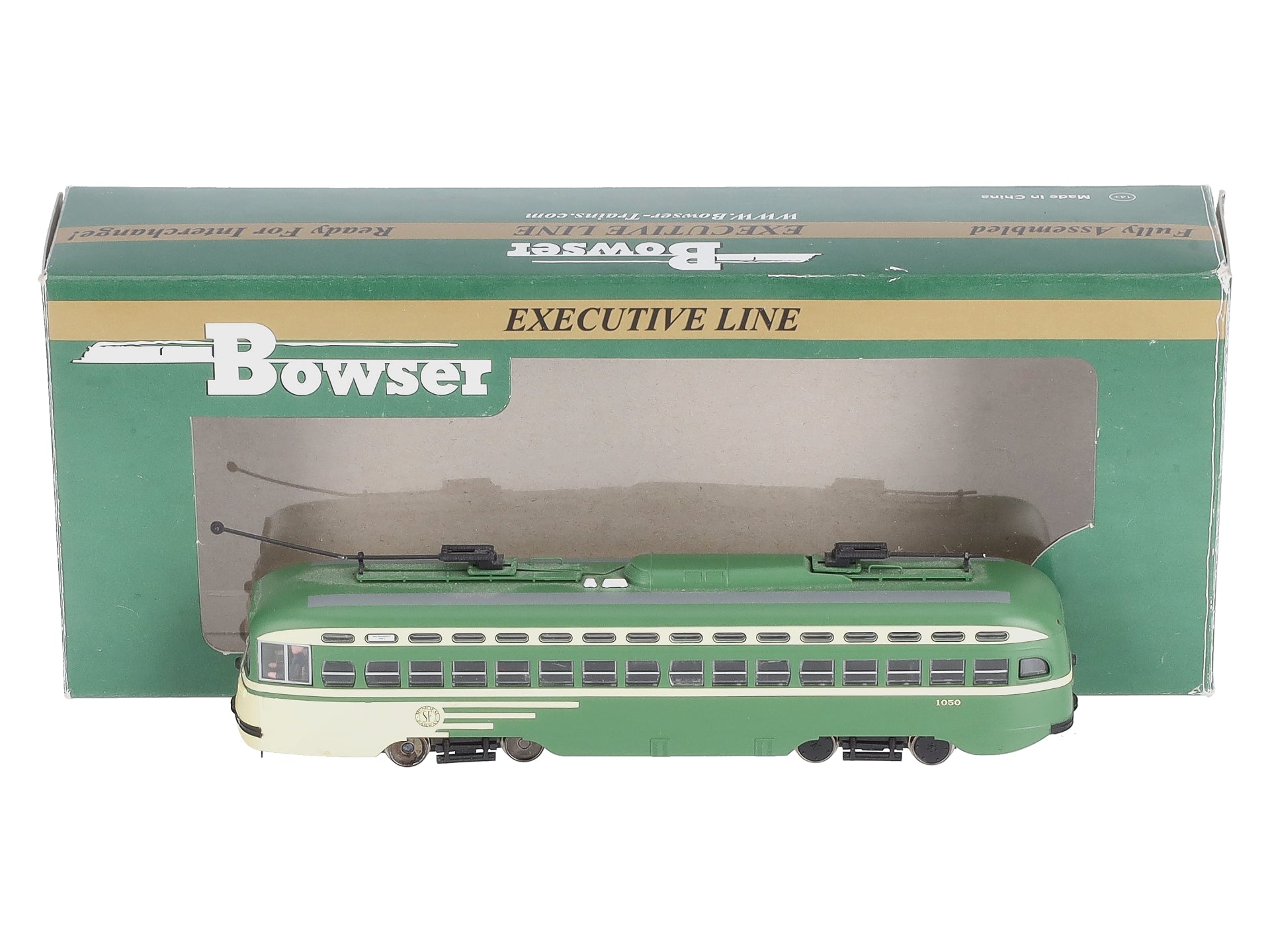 Bowser 12550 HO San Francisco F Line PCC Streetcar w/2 Poles #1050