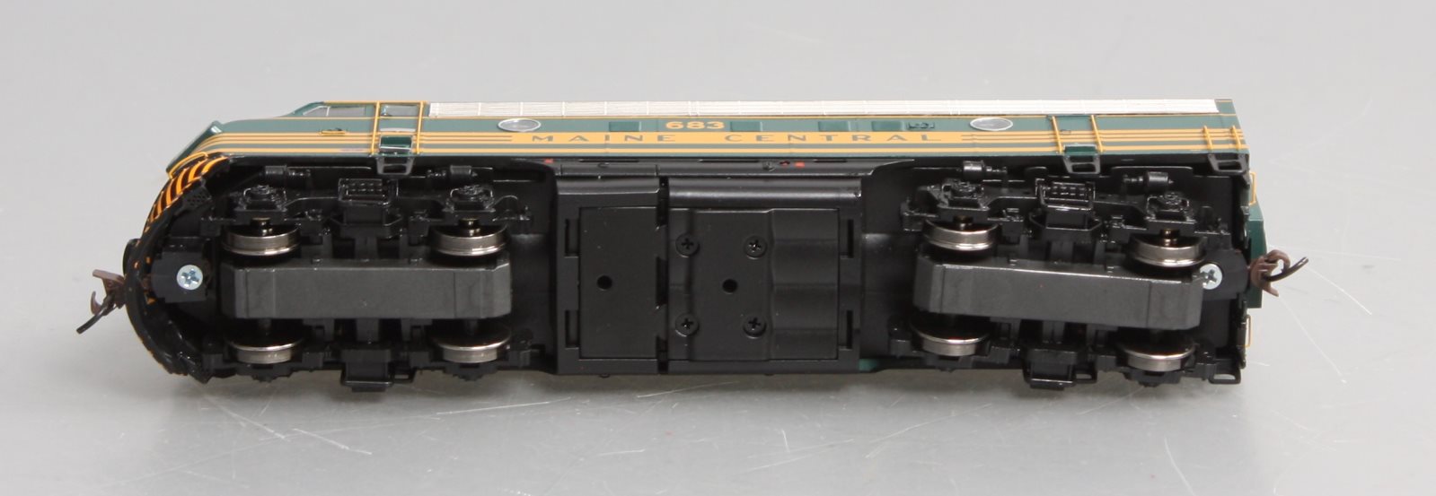Athearn G2019 HO Scale MEC F3A Phase 4 Diesel Locomotive #683 LN/Box