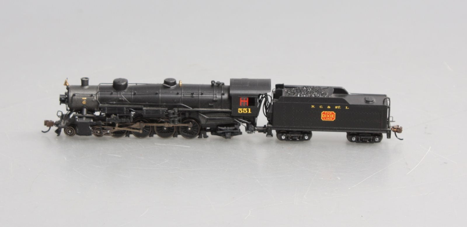 Bachmann 53453 N NC&StL 4-8-2 Light Mountain Steam Loco w/ DCC Sound Value #551
