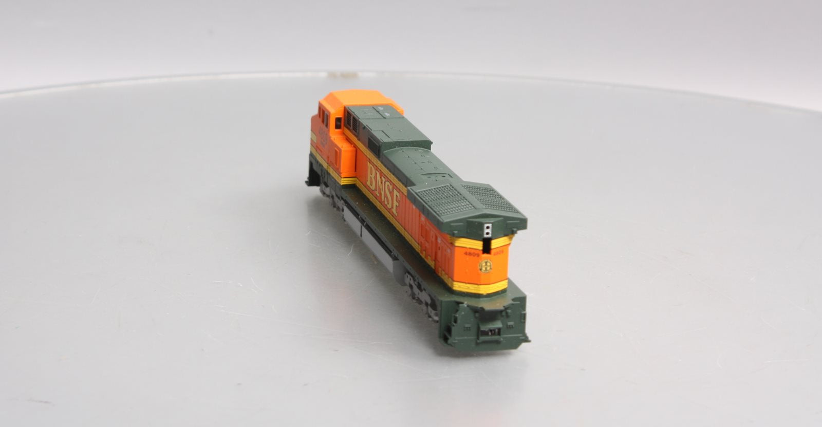 Athearn 4943 HO Scale BNSF C44-9W Powered Diesel Locomotive #4809 LN/Box