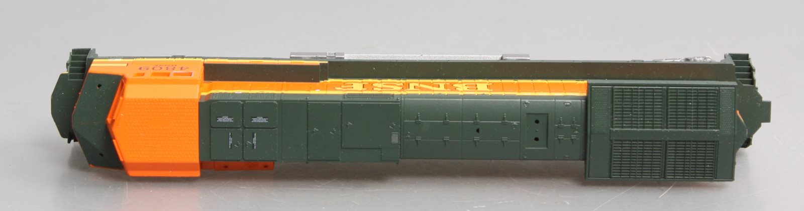 Athearn 4943 HO Scale BNSF C44-9W Powered Diesel Locomotive #4809 LN/Box