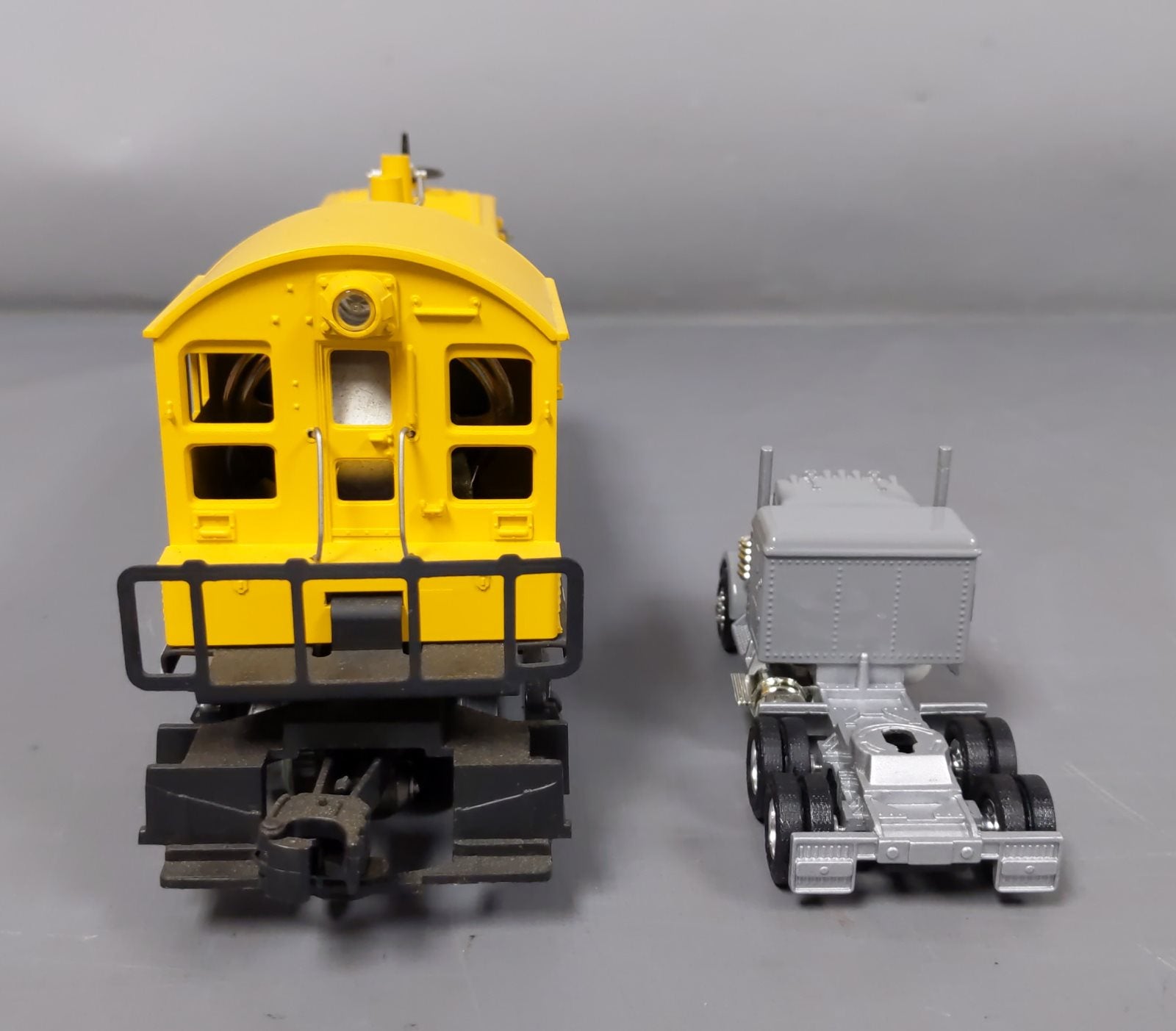 Lionel 6-11745 O Gauge US Navy Diesel Diesel Freight Train Set LN/Box