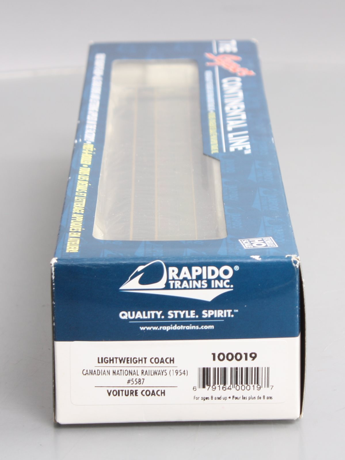 Rapido Trains 100019 HO Scale Canadian National Lightweight Coach #5587 LN/Box