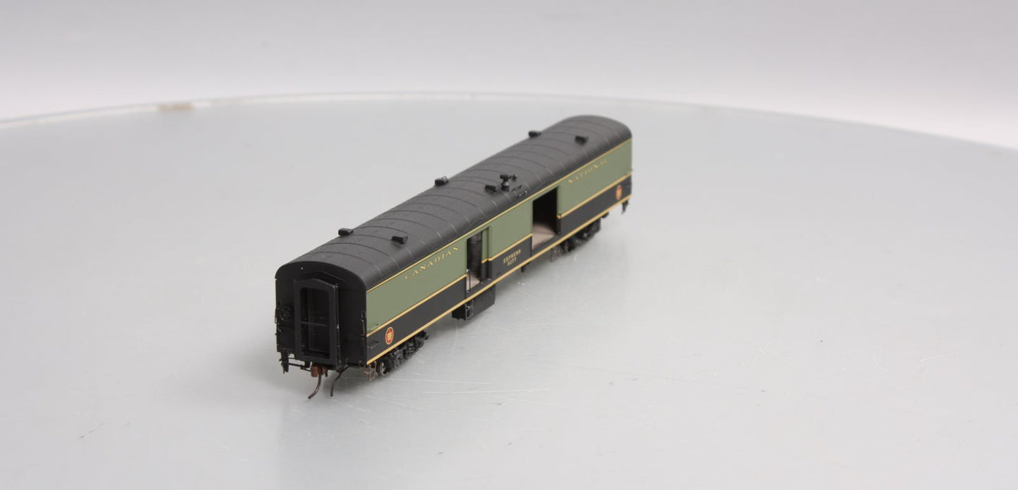 Rapido Trains 106022 HO Canadian National 73' 6" Smooth Side Baggage #9277